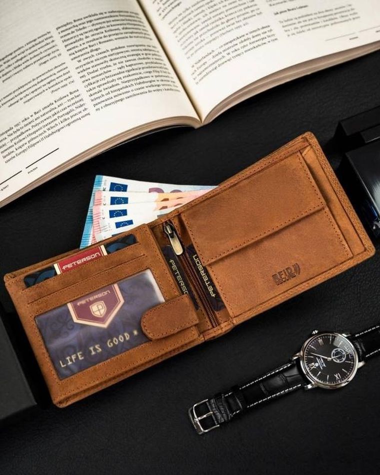 Portfel, brązowy, skórzany, Peterson