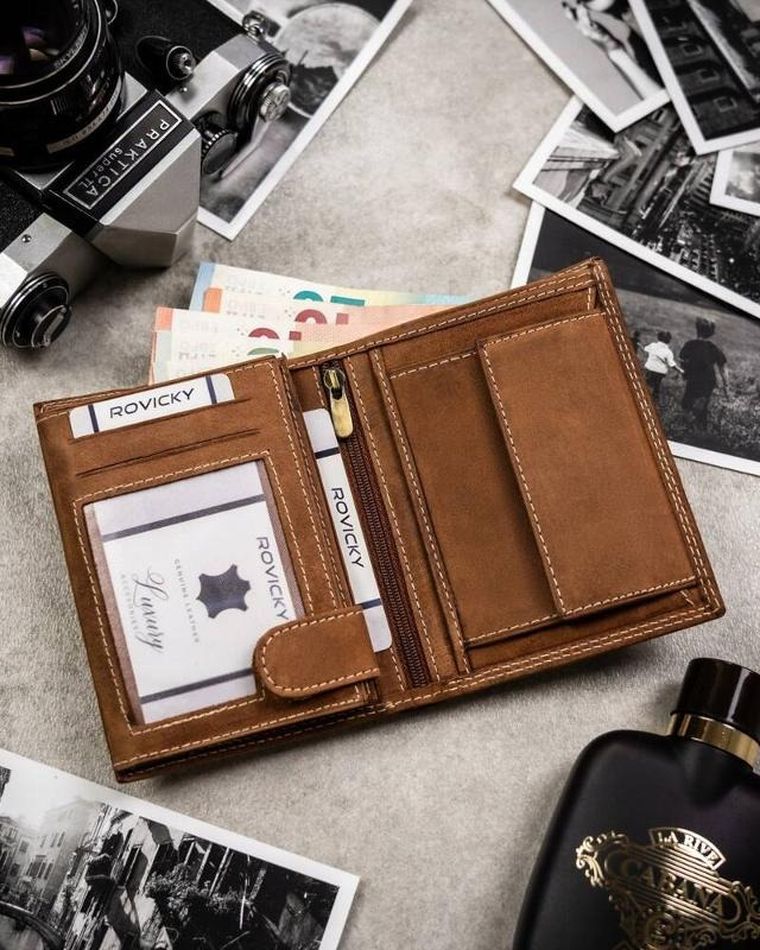 Portfel, brązowy, skórzany, RFID, Always Wild