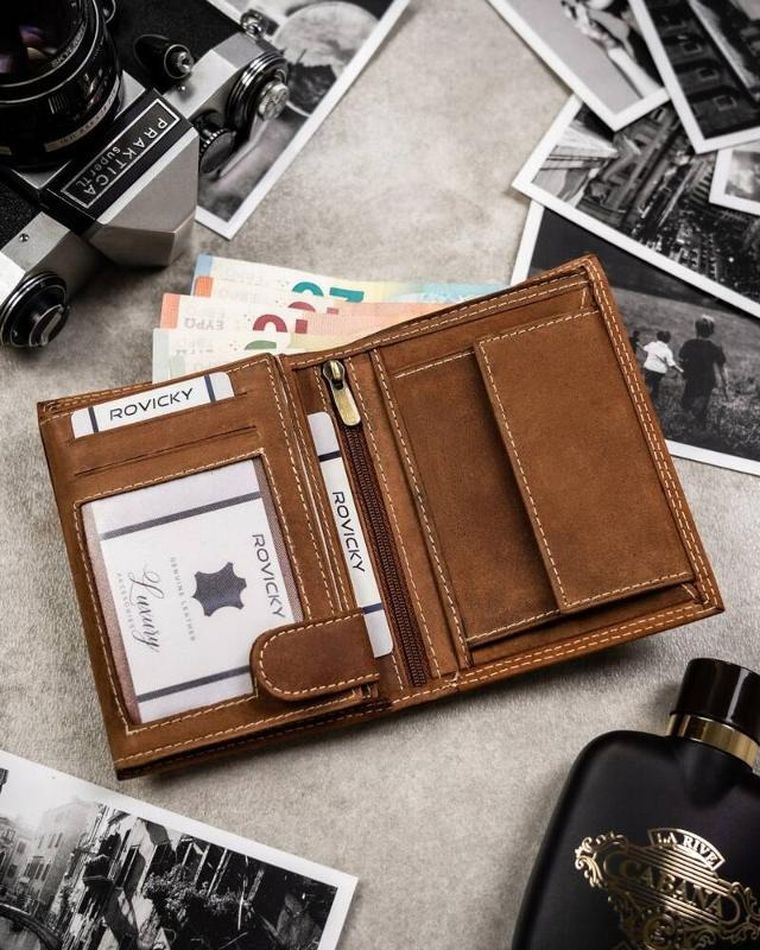 Portfel, brązowy, skórzany, RFID, Always Wild