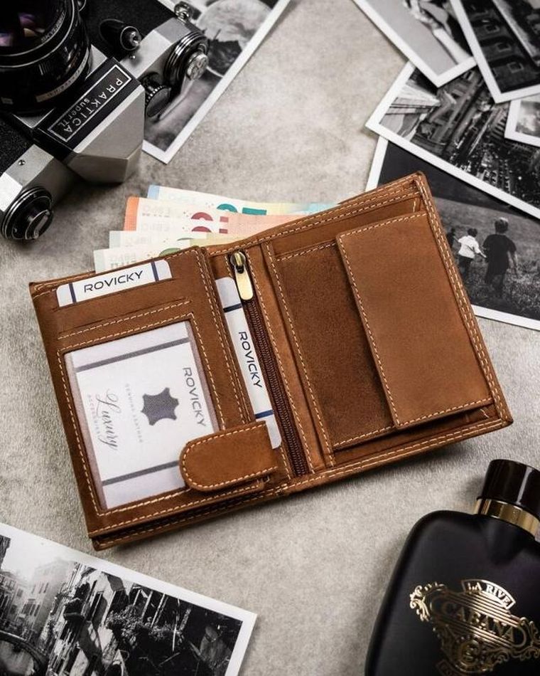 Portfel, brązowy, skórzany, RFID, Always Wild