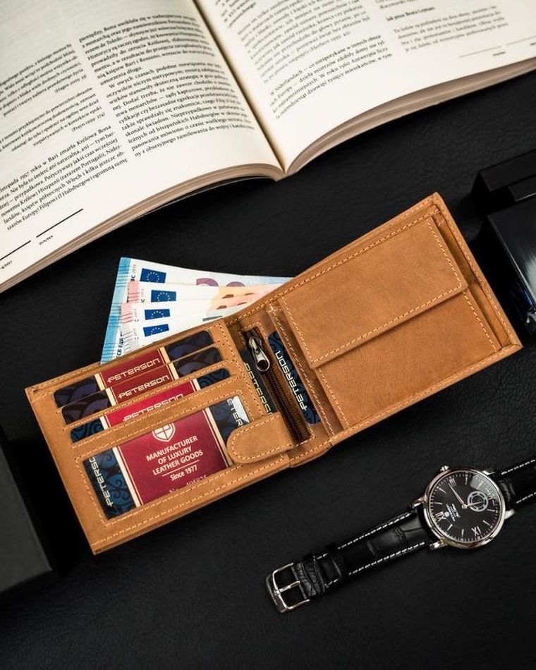 Portfel, brązowy, skórzany, RFID, Peterson