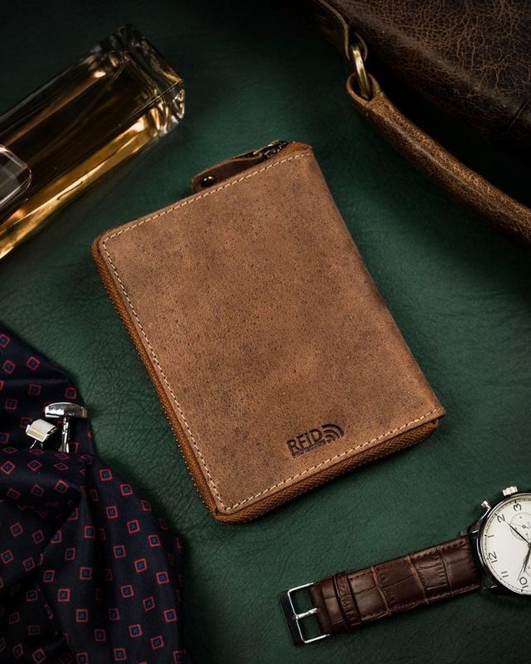 Portfel, brązowy, skórzany, RFID, Peterson