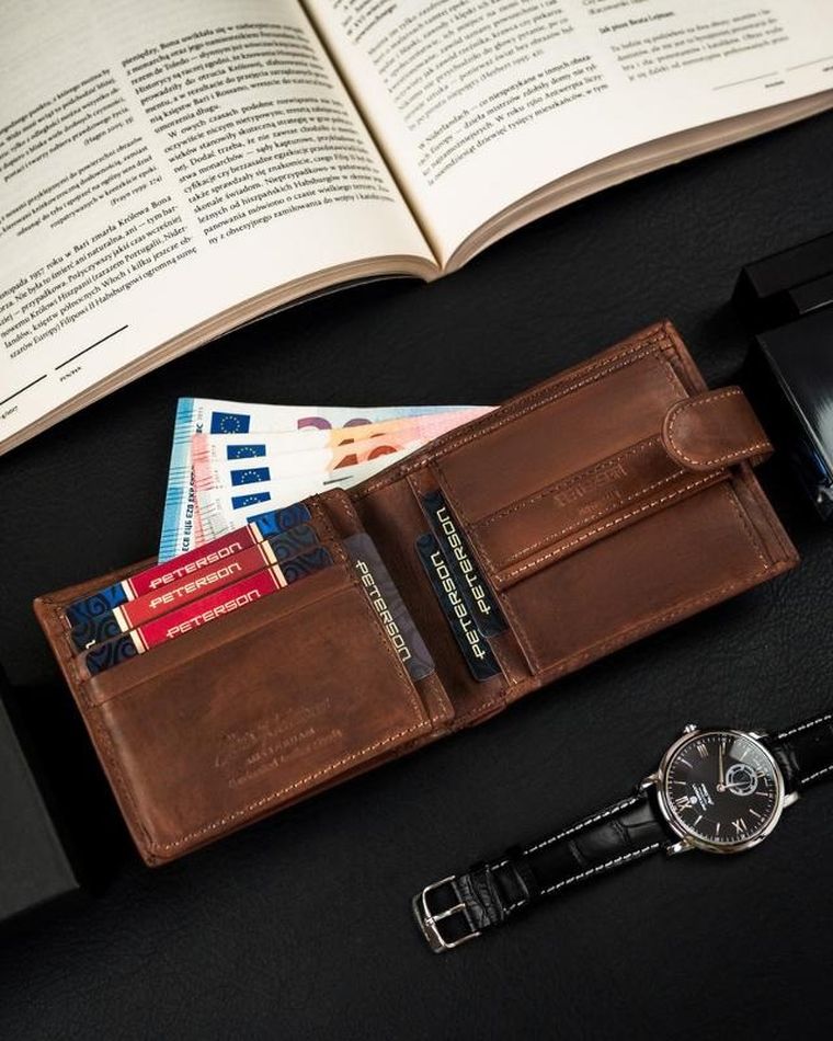 Portfel, brązowy, skórzany, RFID, Peterson