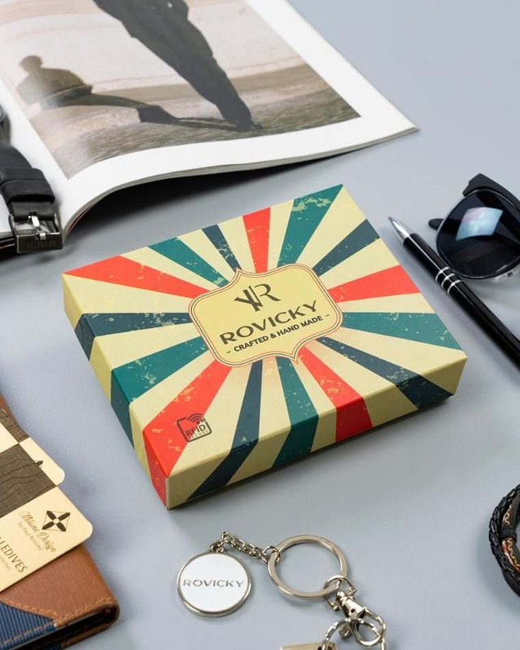 Portfel, brązowy, skórzany, RFID, Rovicky