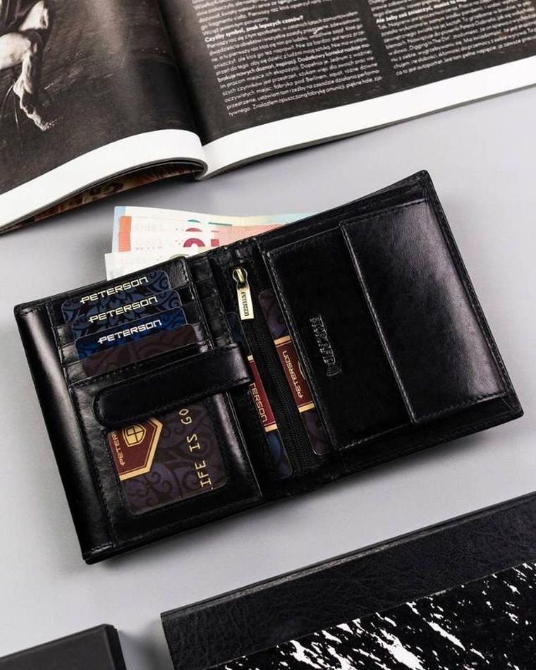 Portfel, czarny, skórzany, Peterson