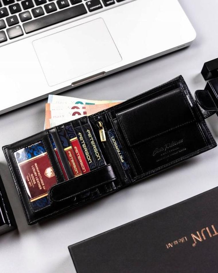 Portfel, czarny, skórzany, Peterson