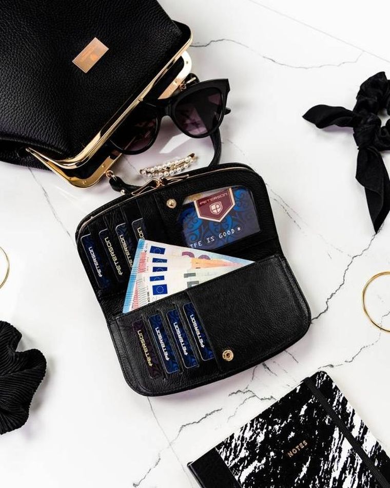 Portfel, czarny, skórzany, Peterson