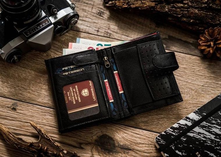 Portfel, czarny, skórzany, Peterson