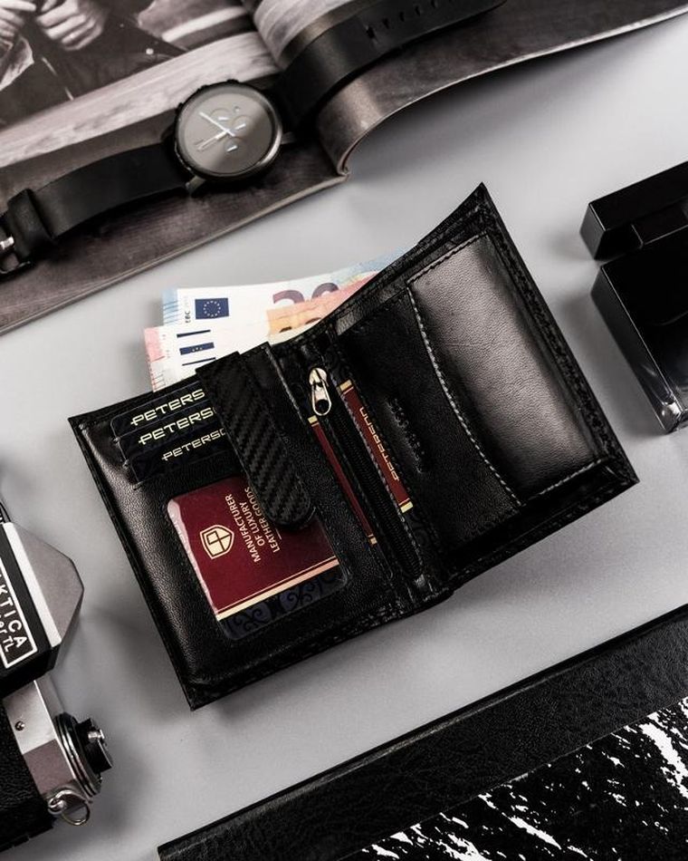 Portfel, czarny, skórzany, Peterson
