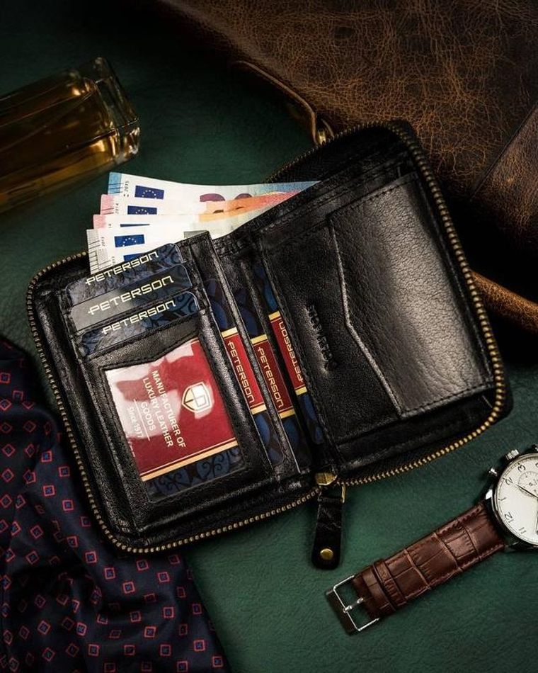 Portfel, czarny, skórzany, Peterson