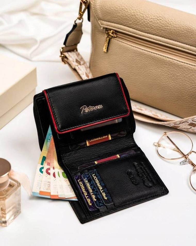 Portfel, czarny, skórzany, Peterson