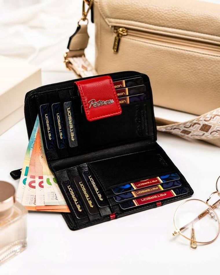 Portfel, czarny, skórzany, Peterson