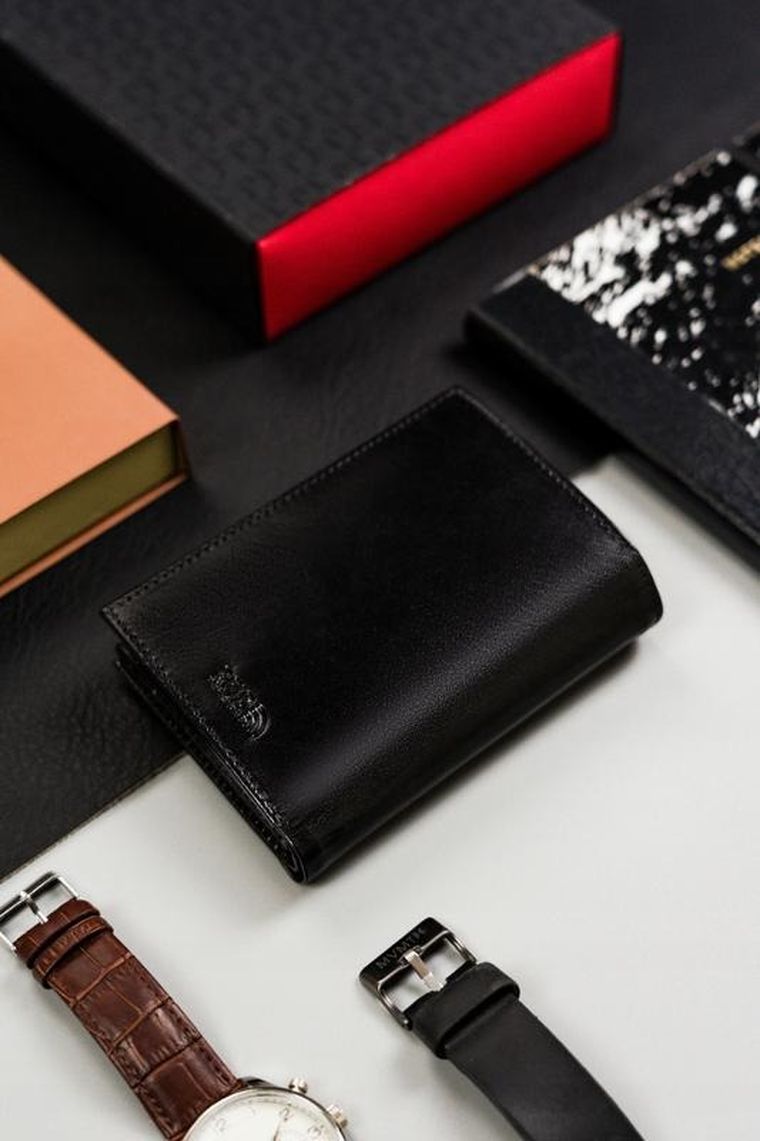 Portfel, czarny, skórzany, Peterson