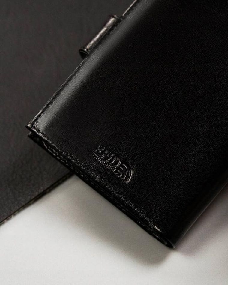 Portfel, czarny, skórzany, Peterson