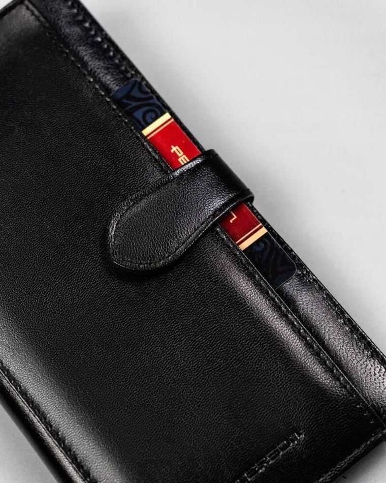 Portfel, czarny, skórzany, Peterson