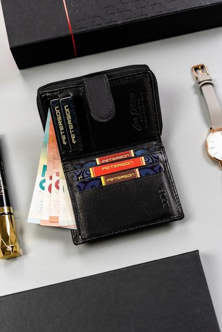 Portfel, czarny, skórzany, Peterson