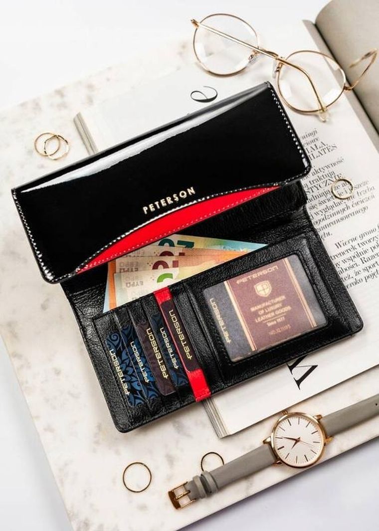 Portfel, czarny, skórzany, Peterson