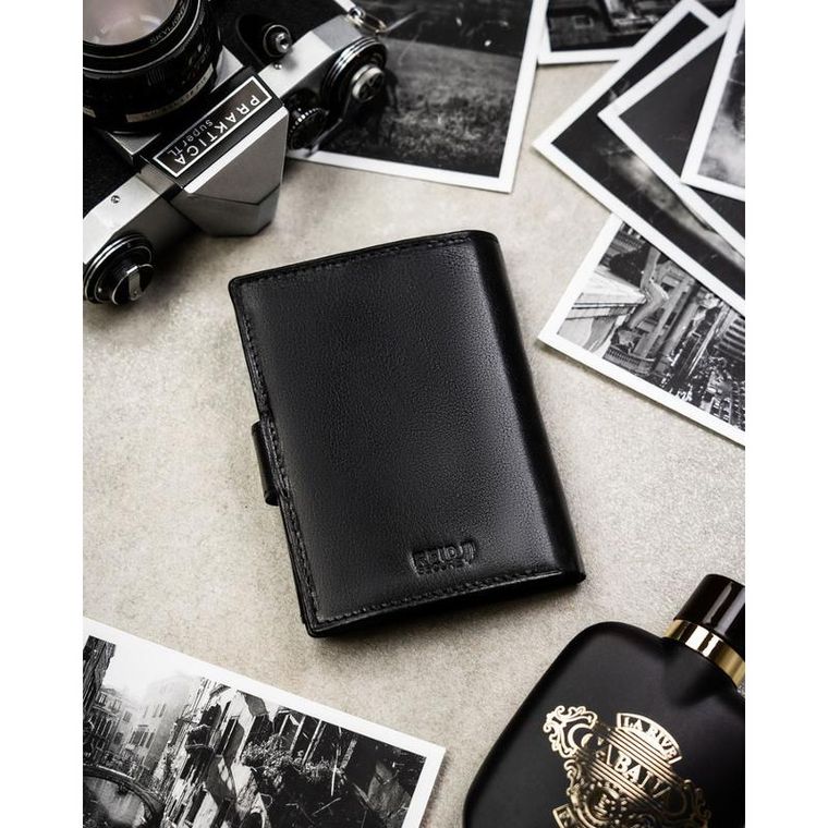 Portfel, czarny, skórzany, Peterson