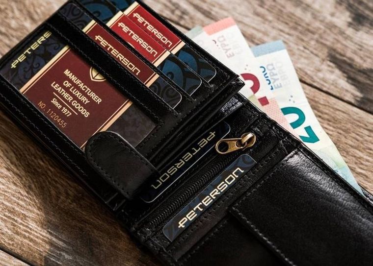 Portfel, czarny, skórzany, RFID, Peterson