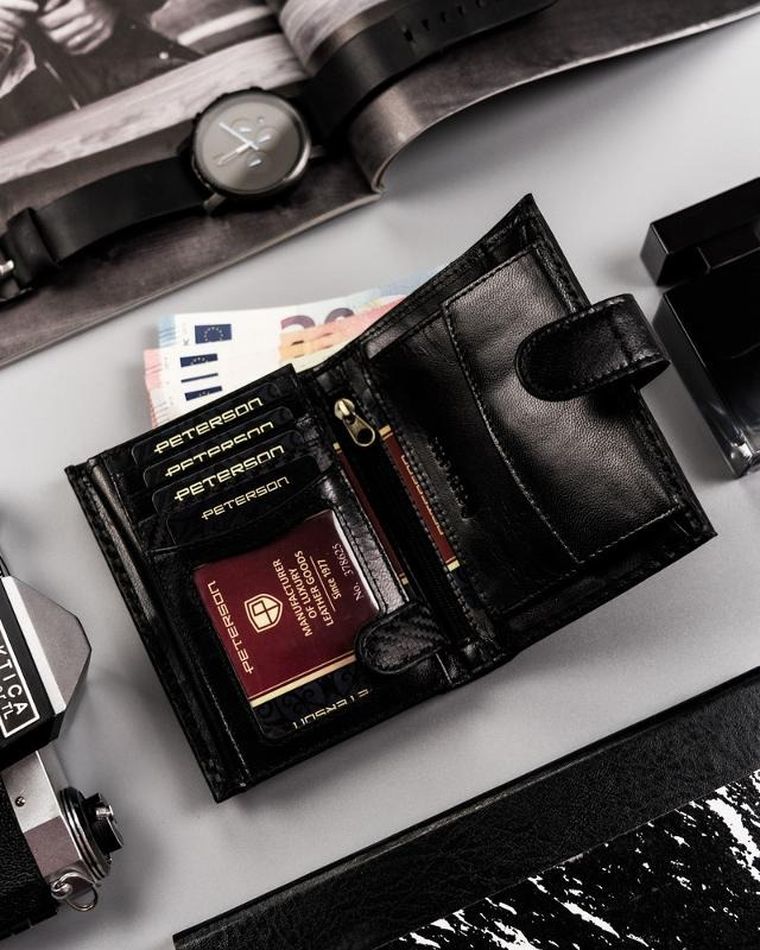 Portfel, czarny, skórzany, RFID, Peterson
