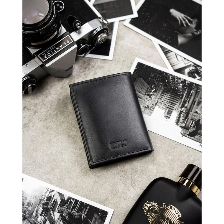 Portfel, czarny, skórzany, RFID, Peterson