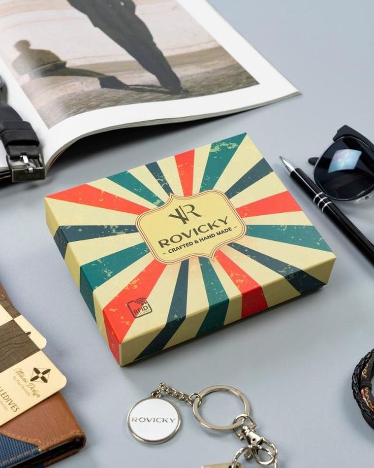 Portfel, czarny, skórzany, RFID, Rovicky