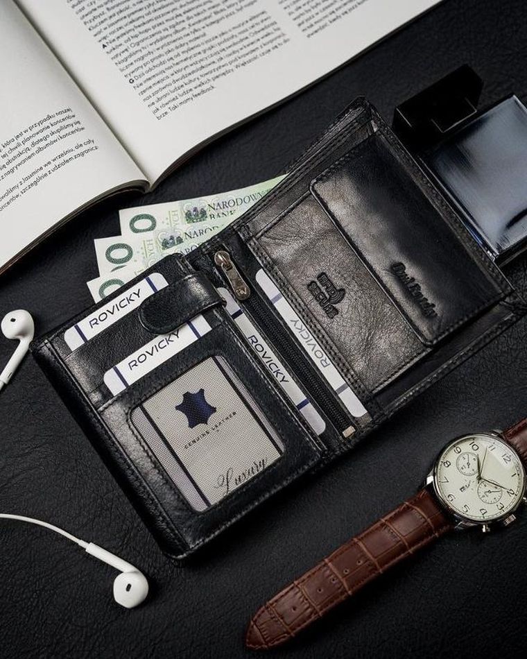 Portfel, czarny, skórzany, RFID, Rovicky