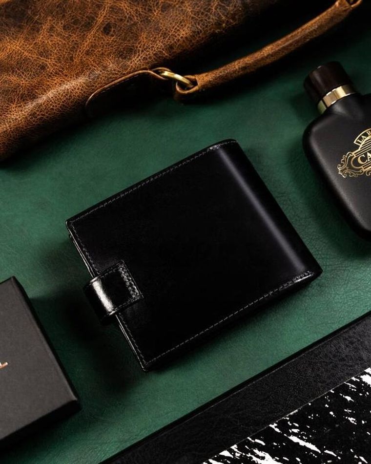 Portfel, czarny, skórzany, RFID, Rovicky