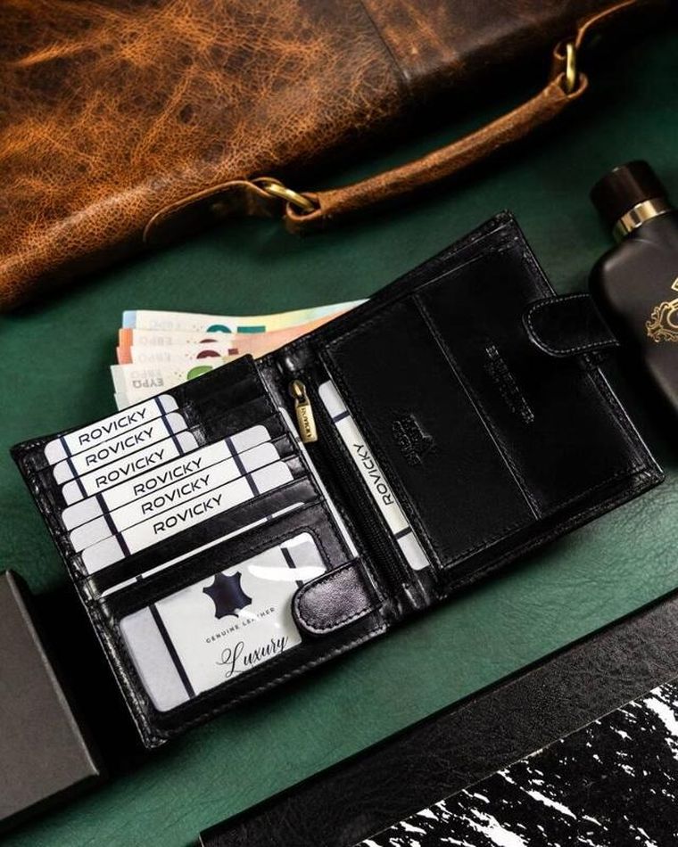 Portfel, czarny, skórzany, RFID, Rovicky