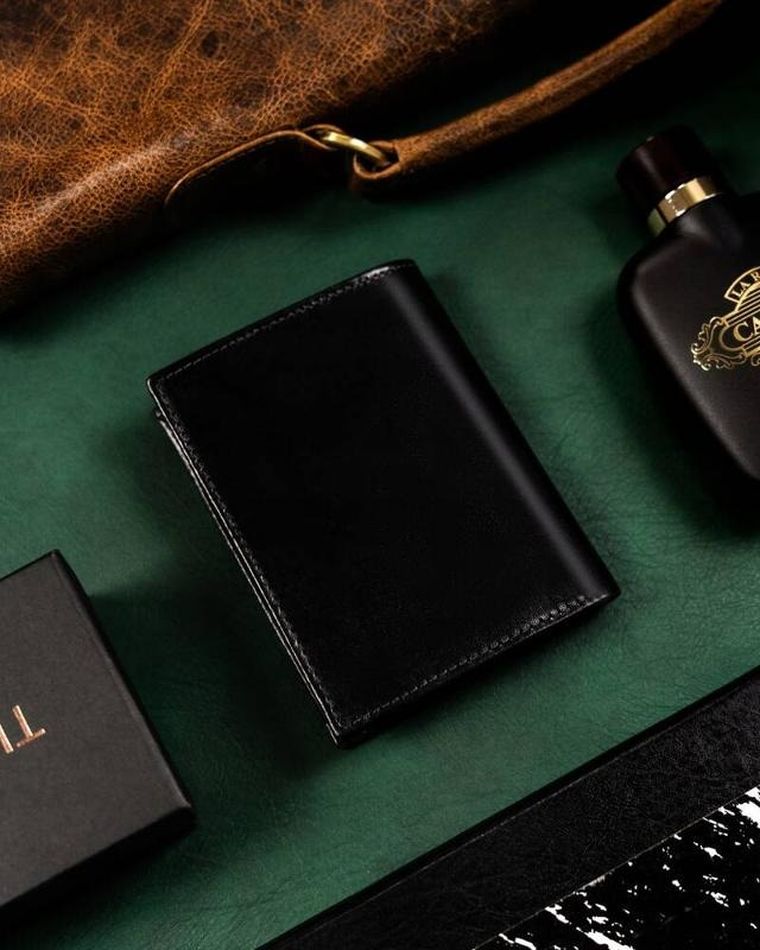 Portfel, czarny, skórzany, RFID, Rovicky