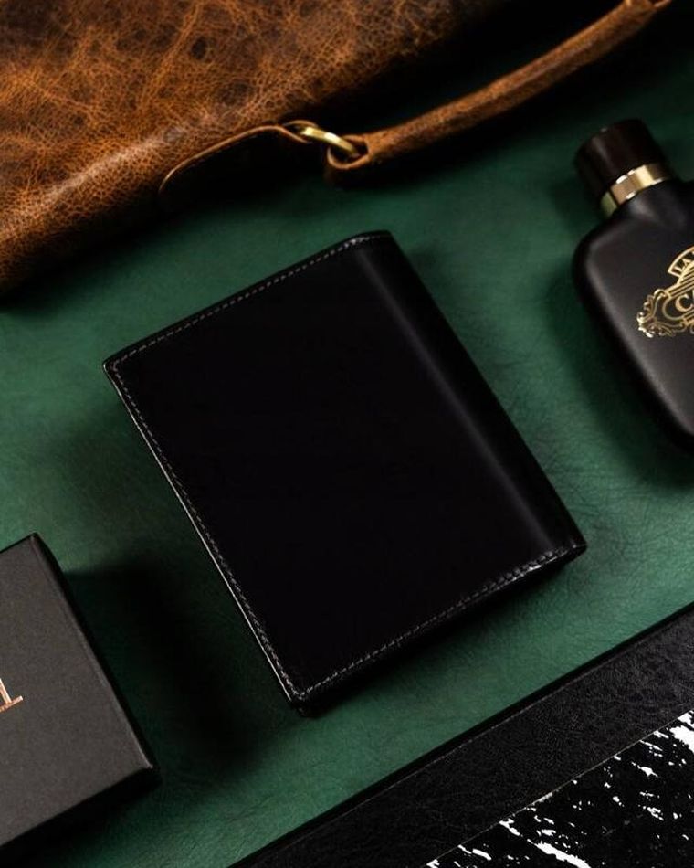 Portfel, czarny, skórzany, RFID, Rovicky