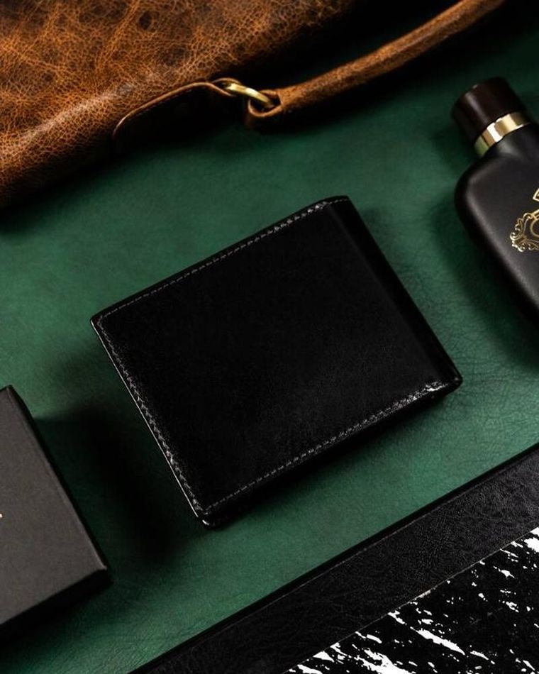 Portfel, czarny, skórzany, RFID, Rovicky