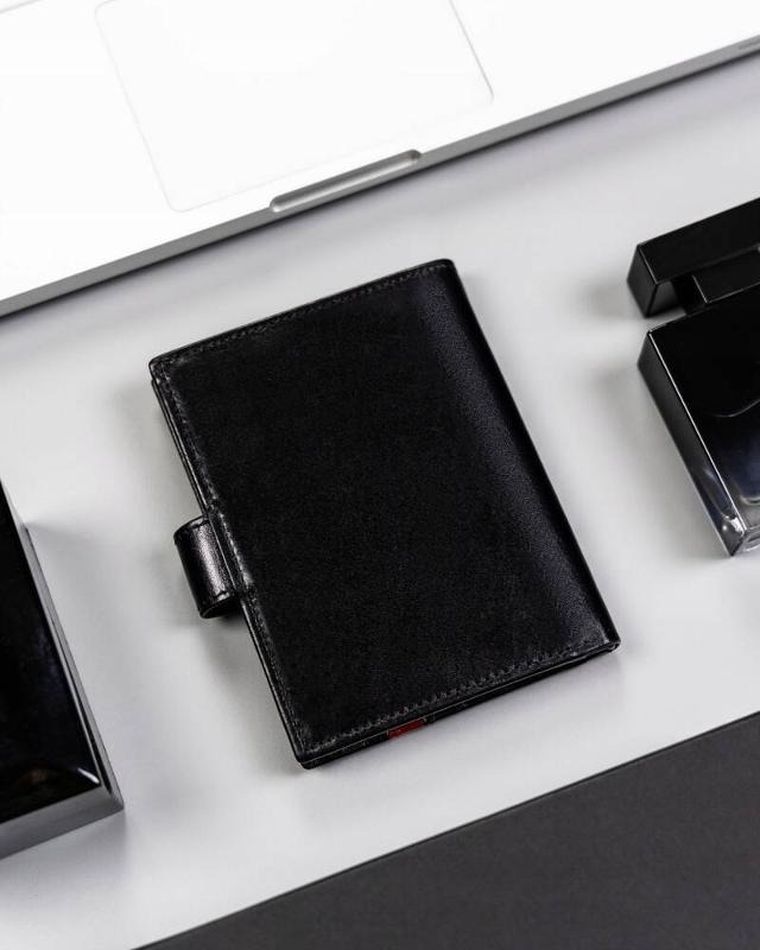 Portfel, czarny, skórzany, RFID, Rovicky