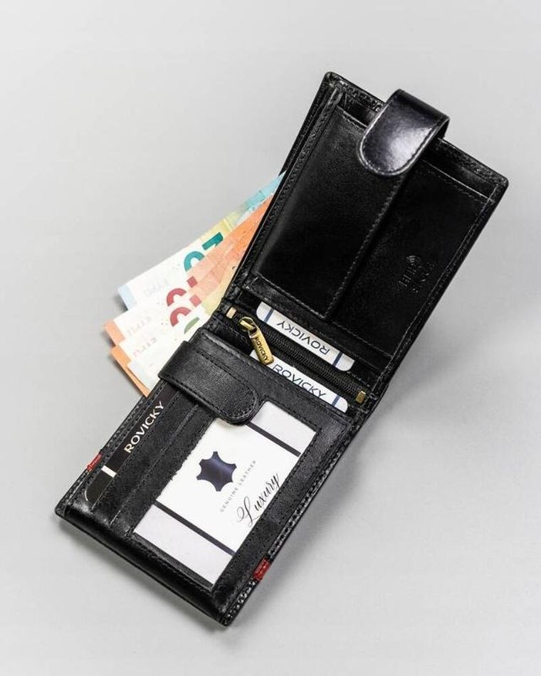 Portfel, czarny, skórzany, RFID, Rovicky