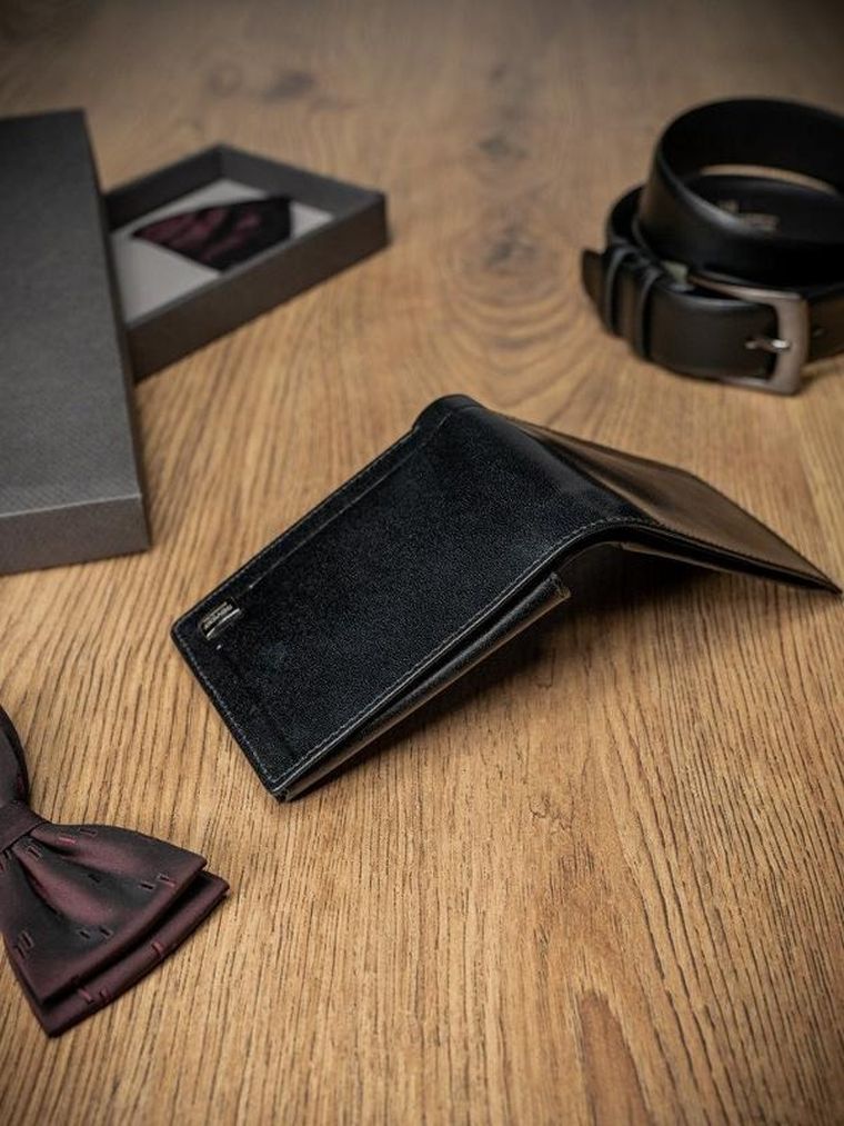 Portfel, czarny, skórzany, RFID, Rovicky