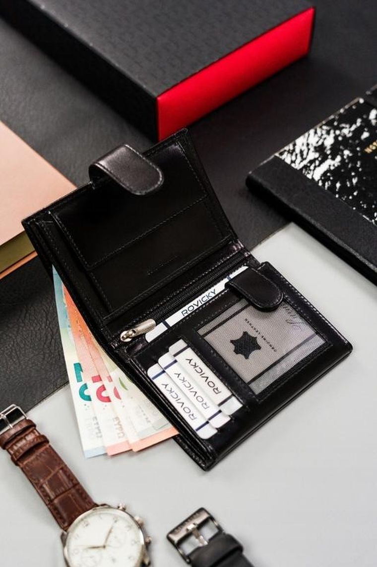 Portfel, czarny, skórzany, RFID, Rovicky