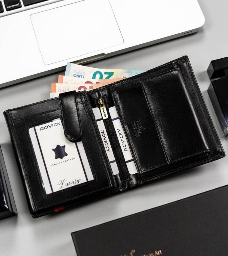 Portfel, czarny, skórzany, Rovicky
