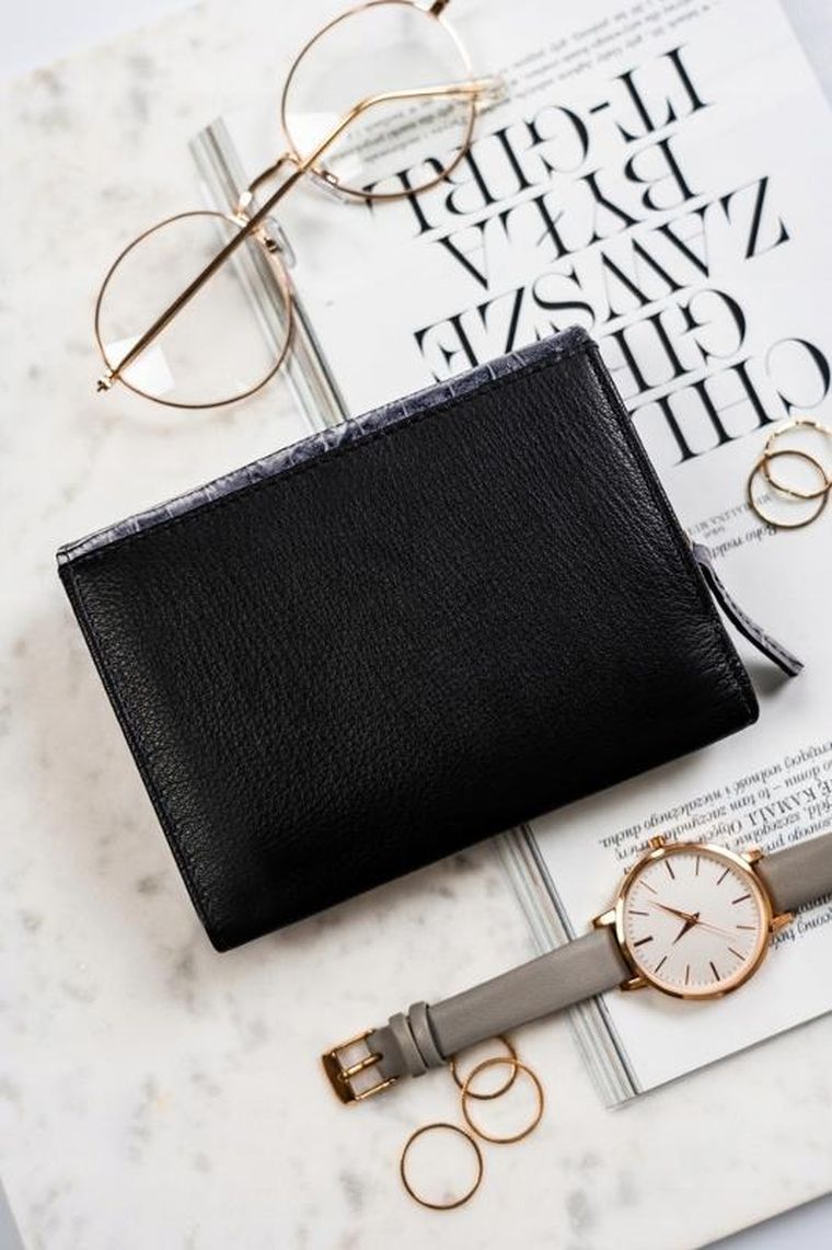 Portfel, czarny, skórzany, Rovicky