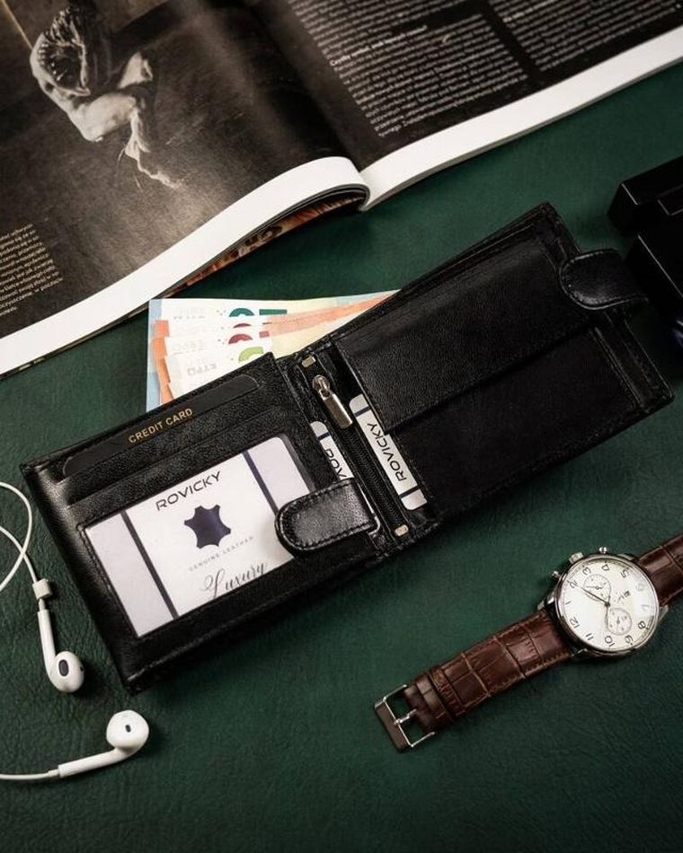 Portfel, czarny, skórzany, Rovicky