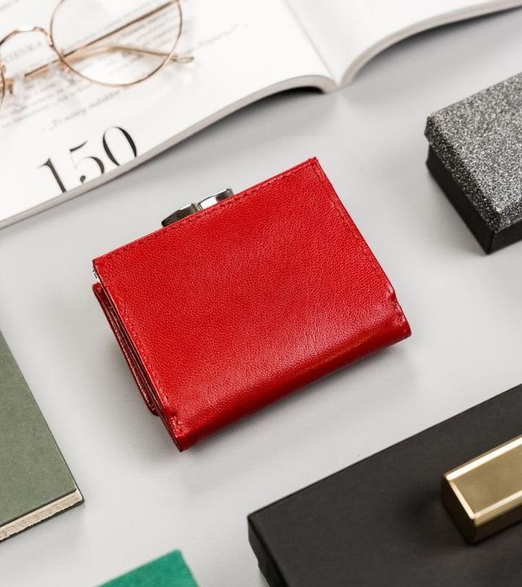 Portfel, czerwony, skórzany, RFID, Peterson