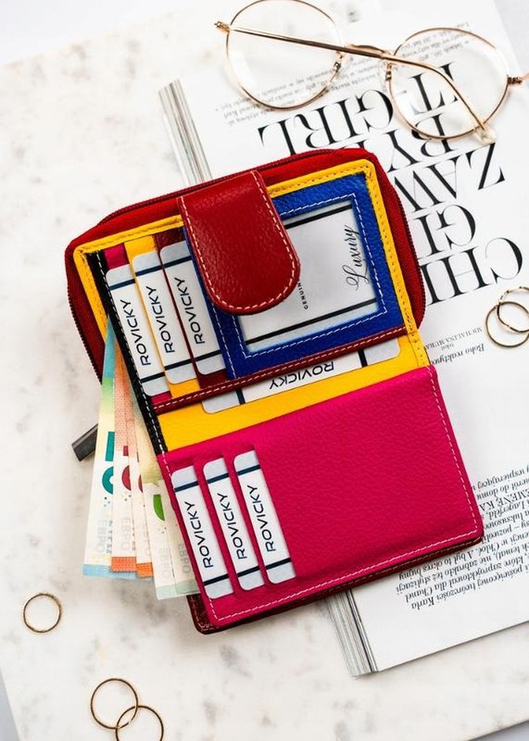 Portfel, czerwony, skórzany, Rovicky