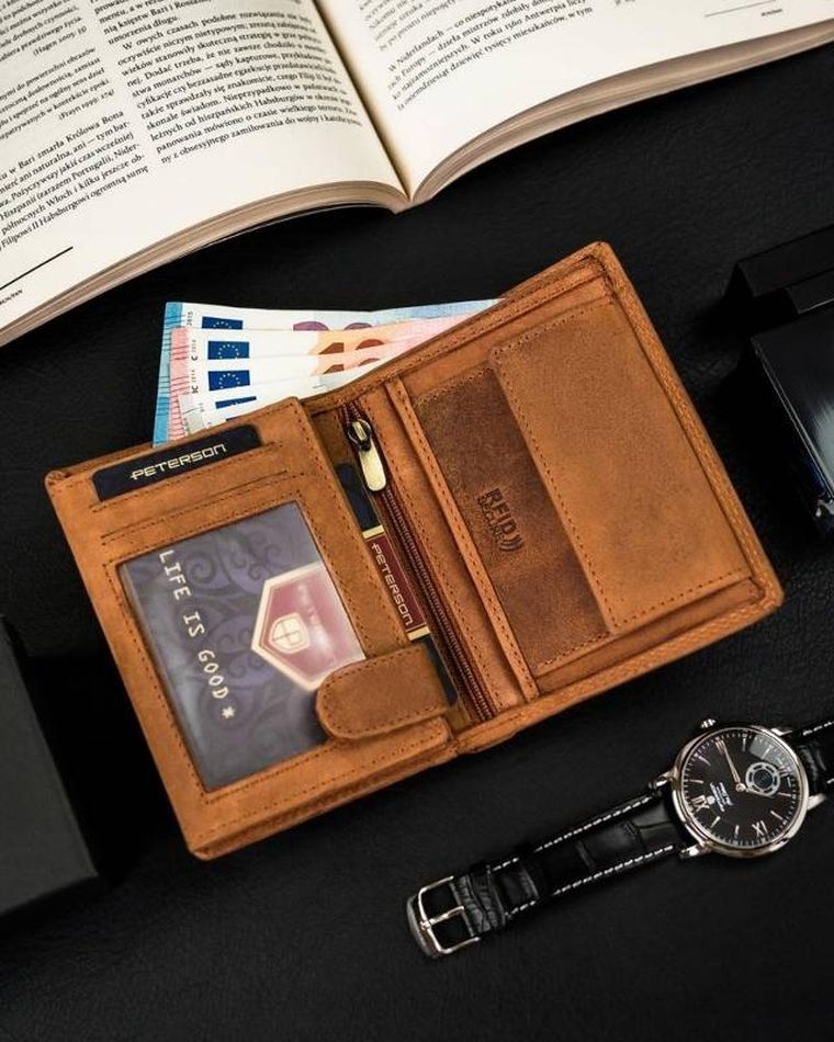 Portfel męski bez zapięcia z naturalnej skóry nubukowej, Peterson
