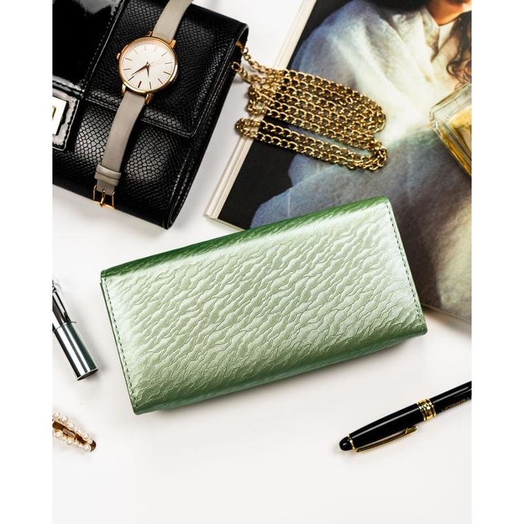 Portfel, zielony, skóra naturalna i ekologiczna, Peterson