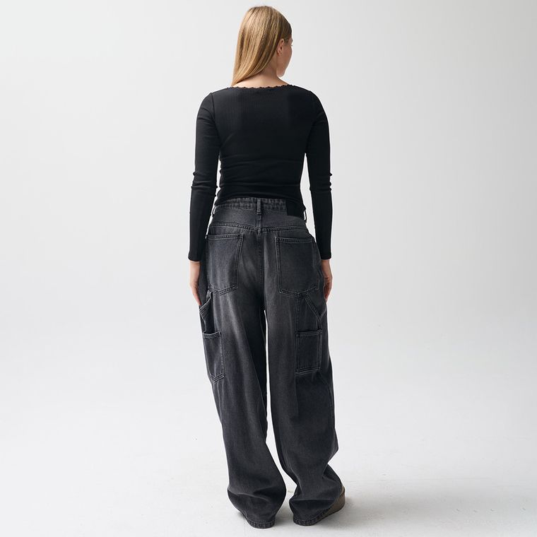 Prążkowana koszulka z domieszką modalu NOWEAR