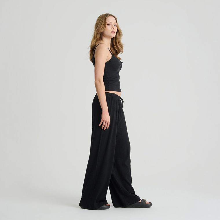 Prążkowany top z domieszką modalu NOWEAR