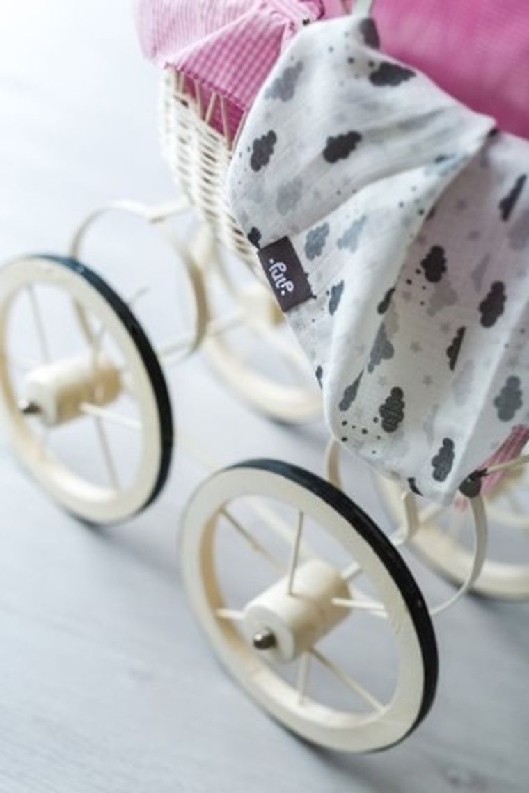 Pulp, pieluszka bambusowa z jonami srebra, chmurki