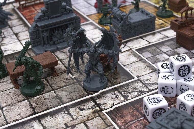 Rebel, HeroQuest: Game system, gra towarzyska