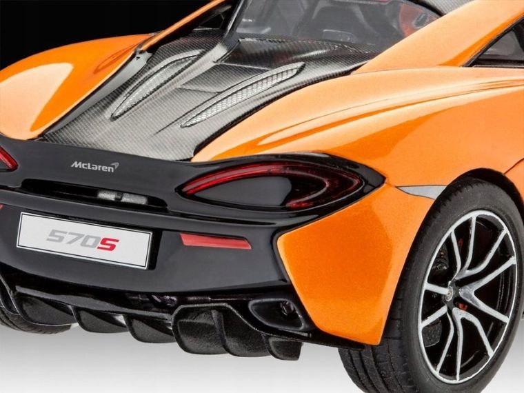Revell, McLaren 570S, model do sklejania, 1:24