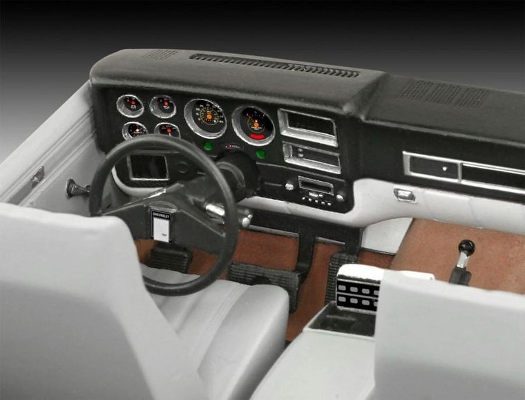 Revell, Stranger Things, Chevrolet K5 Blazer 1985, model pojazdu do sklejania, 1:25