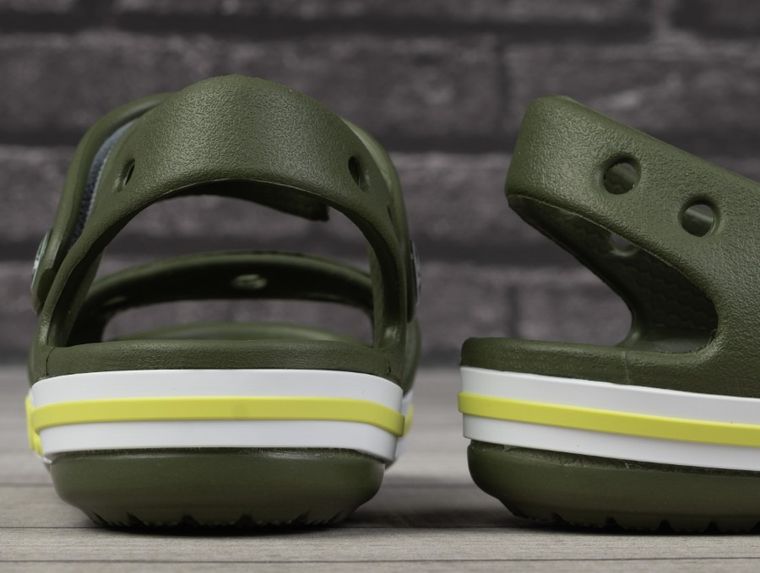 Sandały dziecięce, khaki, Crocs Bayaband